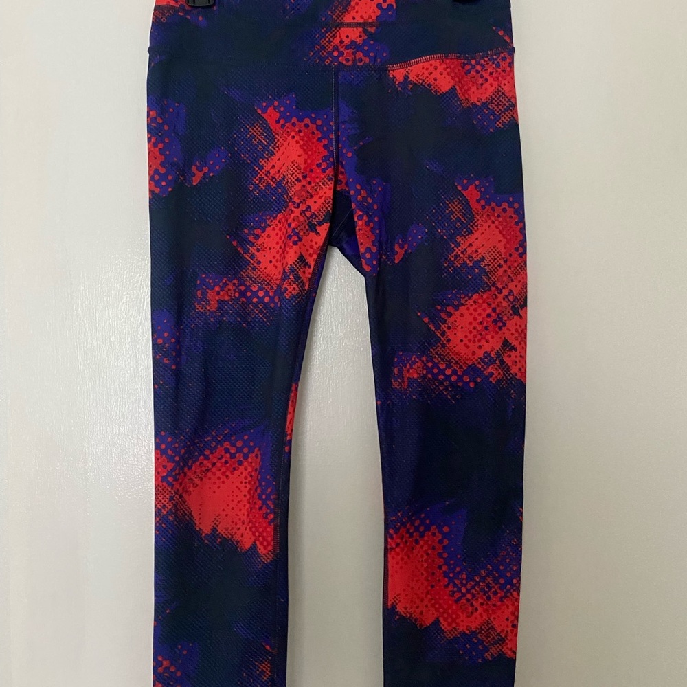 Never Worn. Clean. Super Comfortable - image 3